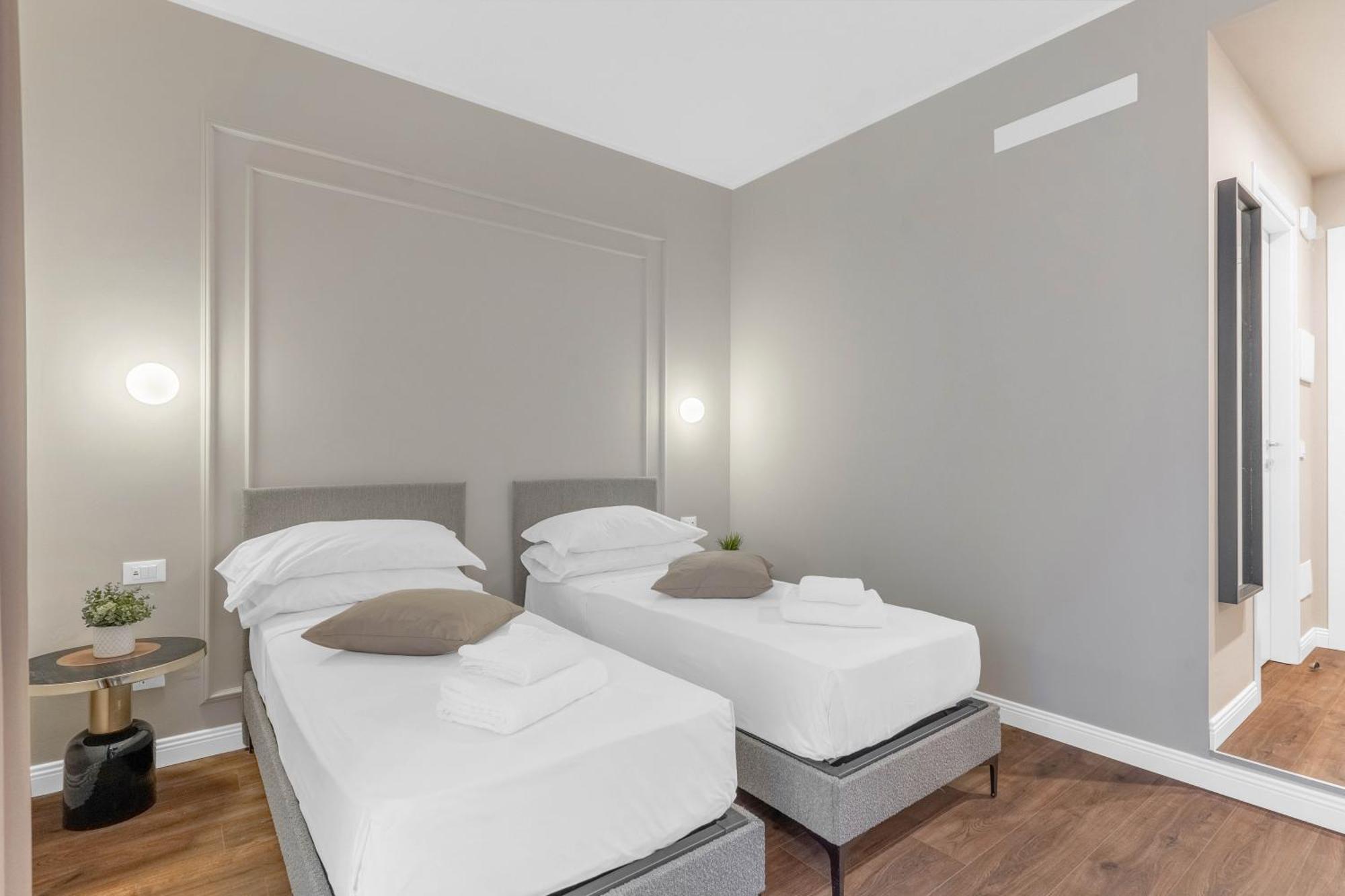 Torriani Suites Foresteria Lombarda Милано Екстериор снимка