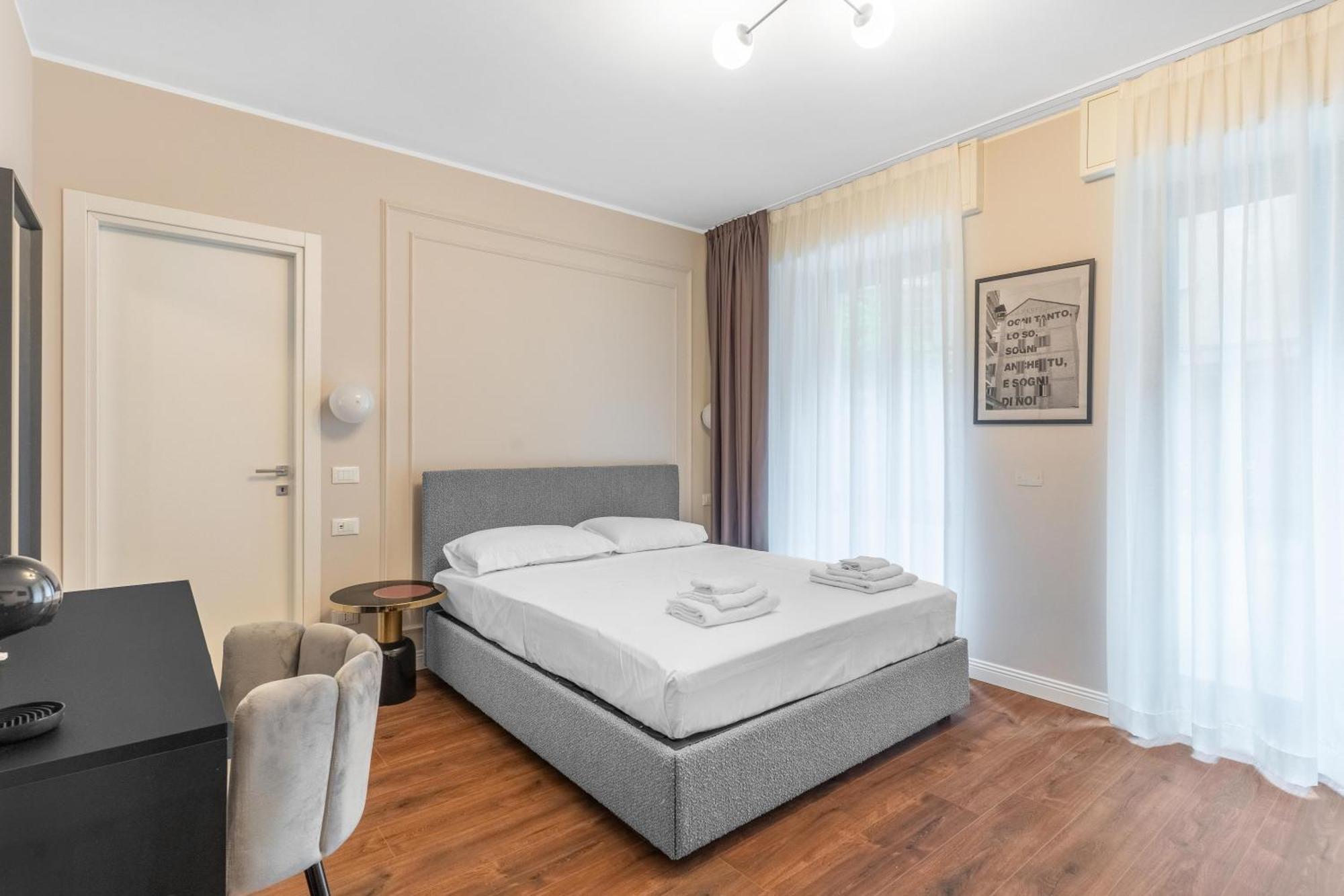 Torriani Suites Foresteria Lombarda Милано Екстериор снимка