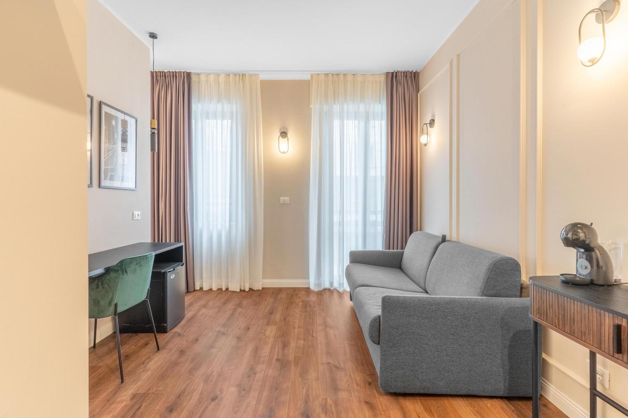 Torriani Suites Foresteria Lombarda Милано Екстериор снимка
